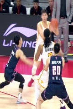 CBA常规赛第21轮 广东华南虎VS深圳马可波罗 20231225 明星机位-徐杰